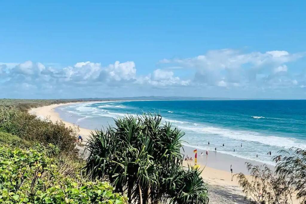 Emohruo Rainbow Shores - 3 Bedroom Apartment